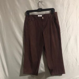 Brown Cato capris size 8
